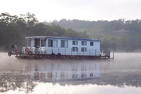 Clyde River Houseboats - Attractions Melbourne 1