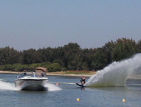 Bonney's WA Water Ski Park - Attractions Melbourne 1