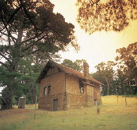 Heysen - The Cedars - Attractions Melbourne