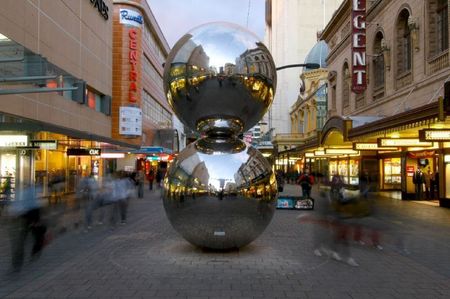 Rundle Mall - Attractions Melbourne 0