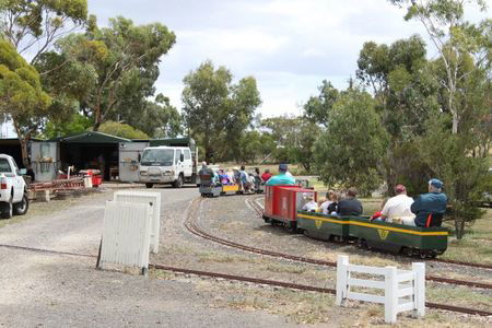 Altona Miniture Railway - Attractions Melbourne 3