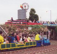 Cobden Miniature Railway  Mini Golf Park - Attractions Melbourne