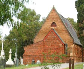 East Perth Cemetery - Attractions Melbourne 0