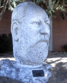 Sir John Forrest Monument - Attractions Melbourne 0