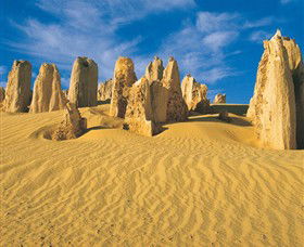 Pinnacles - Attractions Melbourne 0