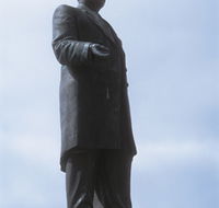 Piesse Memorial Statue - Attractions Melbourne