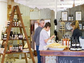 Woodside Cheese Wrights - Attractions Melbourne 0
