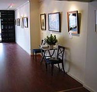 Peter Walker Fine Art - Attractions Melbourne
