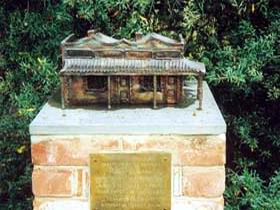Sculpture Of Beetaloo Reservoir Hotel - Attractions Melbourne 0