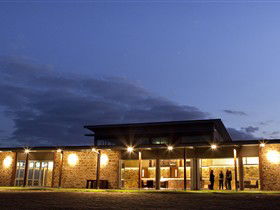 O'Leary Walker Wines - Attractions Melbourne 0