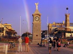 Semaphore Walks - Attractions Melbourne 0
