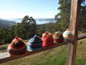 Woodbridge Hill Handweaving Studio - Attractions Melbourne 0