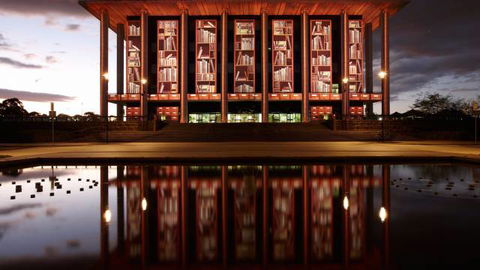 National Library Of Australia - Attractions Melbourne 0