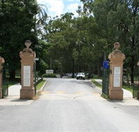 Kalinga Park Memorial - Attractions Melbourne