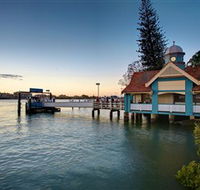 Oxford Street Bulimba - Attractions Melbourne