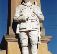 Beaudesert War Memorial - Attractions Melbourne