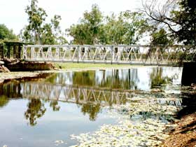 Hoods Lagoon - Attractions Melbourne 0