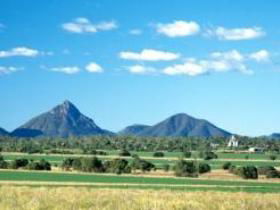 Peak Range Lookout - Capella - Attractions Melbourne 0