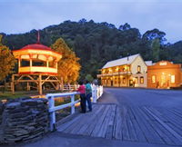 Book Haunted Hills Accommodation Vacations Attractions Melbourne Attractions Melbourne