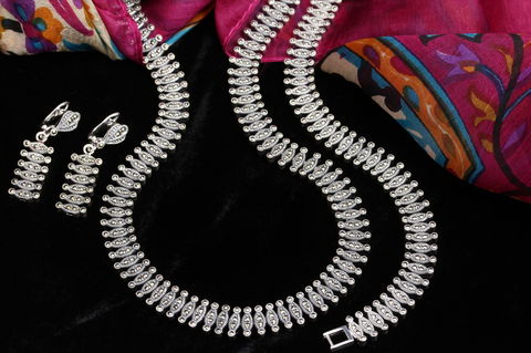 The Maharani Collection - Attractions Melbourne 7