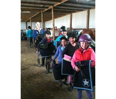 Saddle On Riding School - Attractions Melbourne 8