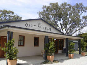 Ciavarella Oxley Estate Winery - Attractions Melbourne 0