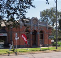 Old Post Office Seymour - Fine Art Gallery  Licensed Restaurant - Attractions Melbourne