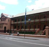 Parliament House - Attractions Melbourne