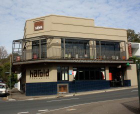 Harold Park Hotel - Attractions Melbourne 0