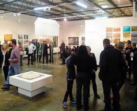 Project Contemporary Artspace - Attractions Melbourne 0