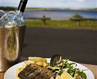 Hedys Restaurant at the Heads Hotel