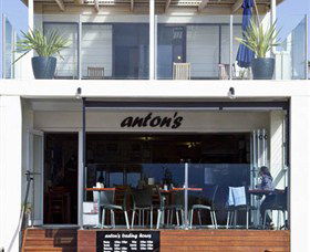 Antons - Attractions Melbourne 0