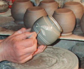 Nulladolla Pottery Group - Attractions Melbourne 0