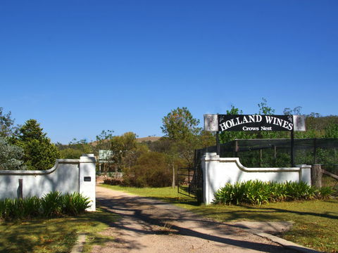 Holland Wines - Attractions Melbourne 3