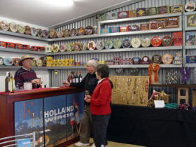 Holland Wines - Attractions Melbourne 2