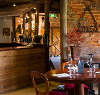 Jones Winery  Vineyard Cafe - Attractions Melbourne