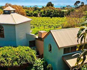 Curlewis Winery - Attractions Melbourne 0