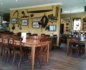 The Beekeepers Inn - Attractions Melbourne 0