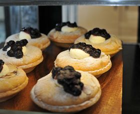Van Loon's Nursery - Attractions Melbourne 7