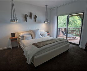 Feathertop Winery - Attractions Melbourne 6