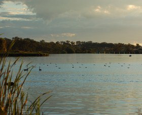 Lake Inverell Reserve - Attractions Melbourne 0