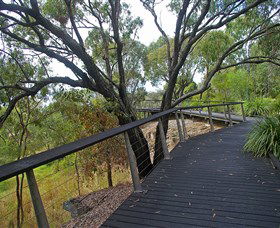Canoe Point Beach And Parklands - Attractions Melbourne 0