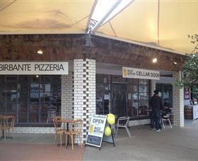 Billy Button Wines - Attractions Melbourne 5