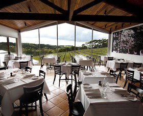Paringa Estate Winery And Restaurant - Attractions Melbourne 1