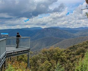 Black Perry Lookout - Attractions Melbourne 2