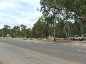 Tipperary Flat - Attractions Melbourne 0