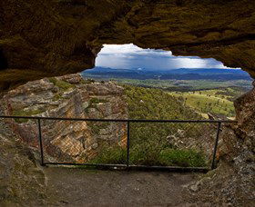 Hassans Walls Lookout - Attractions Melbourne 0