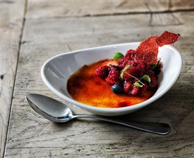 The Governor's Table Bar & Dining - Attractions Melbourne 3