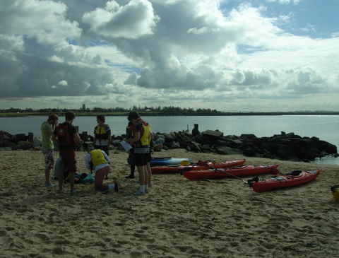 Newcastle Kayak Tours - Attractions Melbourne 3