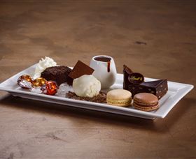 Lindt Chocolate CafÃ© Cockle Bay - Attractions Melbourne 0